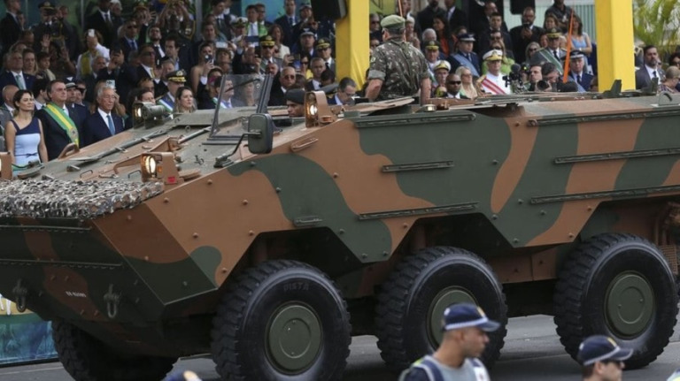 Em retaliação ao Brasil, Alemanha veta envio de blindado às Filipinas