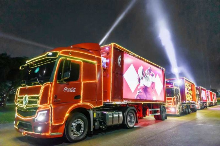Caravana de Natal da Coca-Cola circula na segunda-feira em Marília