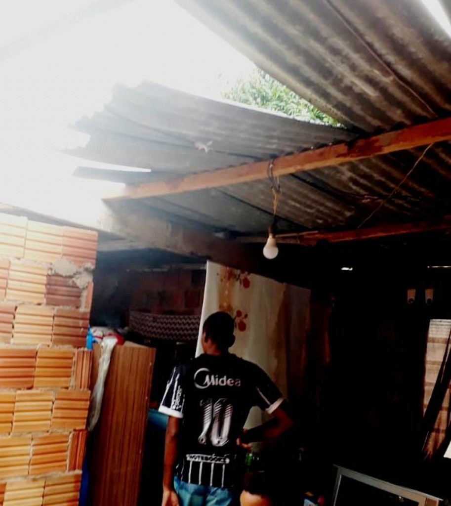 Vídeo - Moradores pedem ajuda para recuperação após chuva; Assistência anuncia suporte