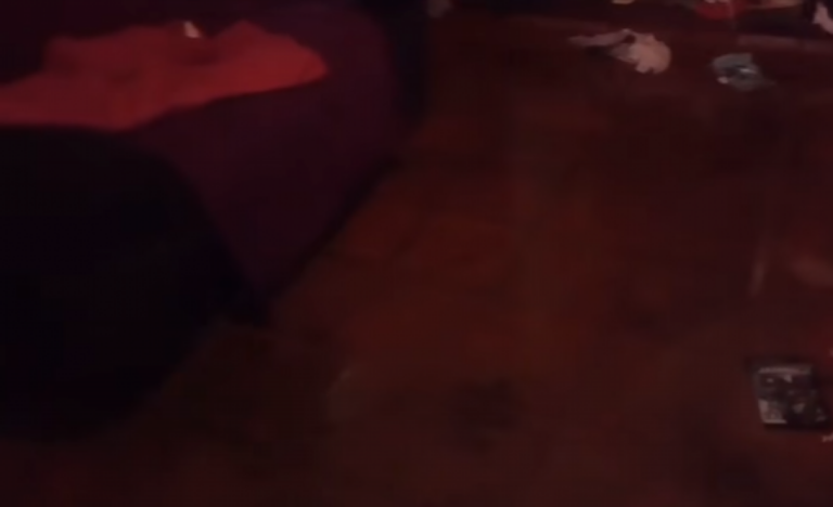 Vídeo - Família pede lonas após chuva em Marília e ganha corrente de apoio
