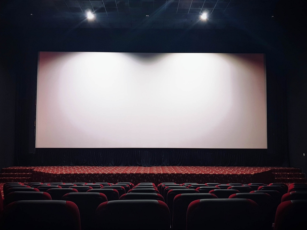 Juiz de Rio Preto condena shopping e cinema por barrar trans em dúvida sobre RG