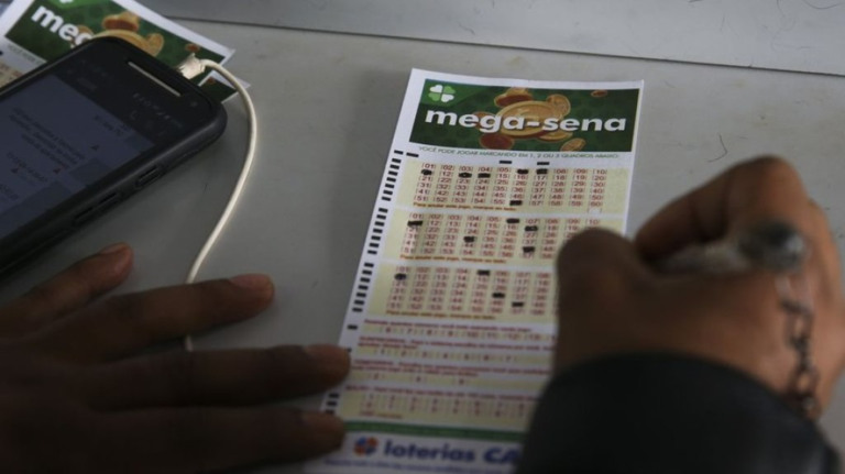 Mega-Sena sorteia prêmio de R$ 43 milhões nesta quinta-feira