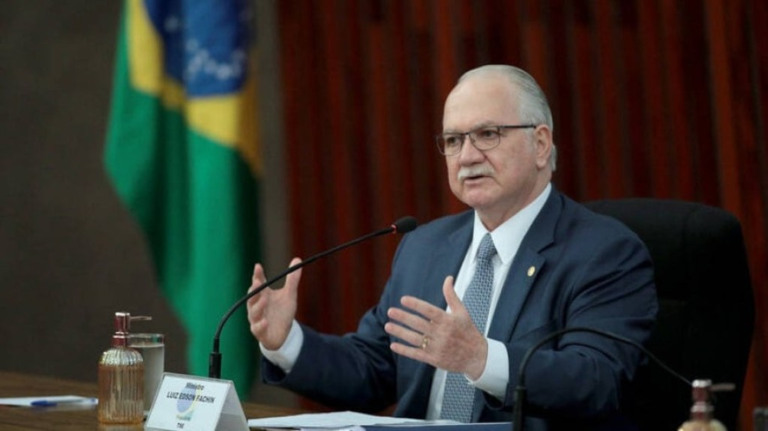 Fachin estende prazo para União mostrar plano de proteção de indígenas