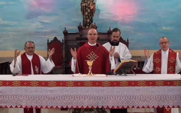 Domingo de Ramos tem mensagem para saúde e voluntários em Marília; assista