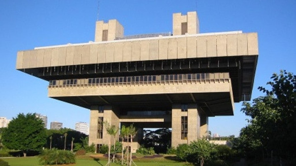 TCM suspende edital para reforma de escolas públicas em São Paulo TCM suspende edital para reforma de escolas públicas em São Paulo
