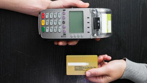 Pagamentos por aproximação aumentam 285% segundo dados da Rede