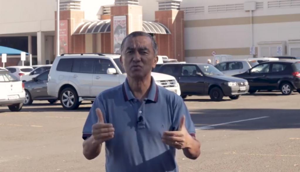 Pastor Domingos Jardim, da Primeira Igreja Batista, responsável por culto drive-in neste domingo – Reprodução/Facebook Pastor Domingos Jardim, da Primeira Igreja Batista, responsável por culto drive-in neste domingo – Reprodução/Facebook