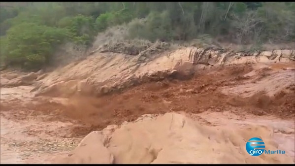 Juiz manda Samarco proteger o mar; empresa é multada em R$ 112 mi