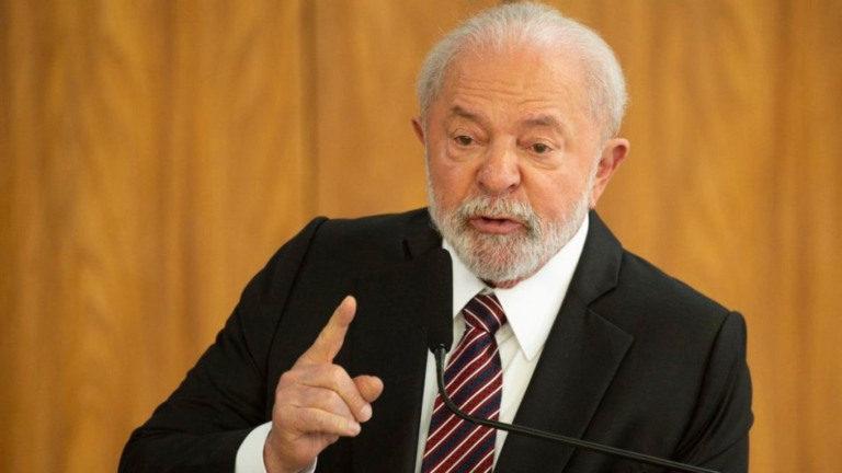 Reprodução Lula cogita mudar ministros