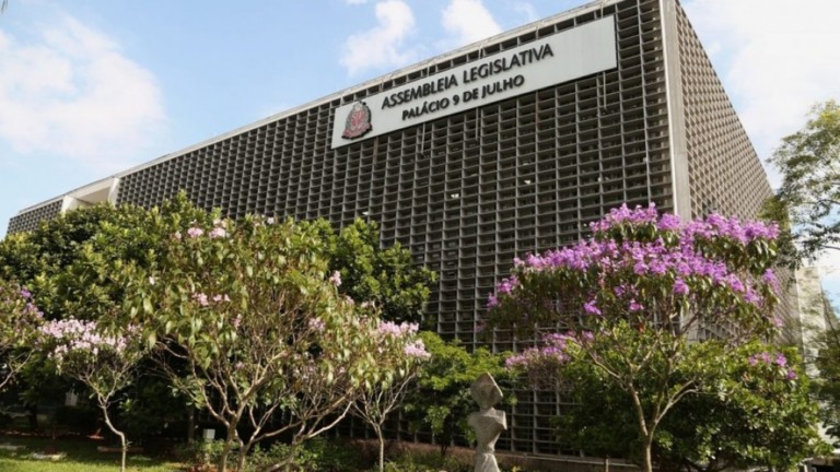 Salário mínimo estadual sobe para R$ 1.284 em São Paulo