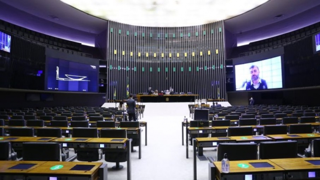 AO VIVO: Câmara analisa PEC do voto impresso; acompanhe a votação