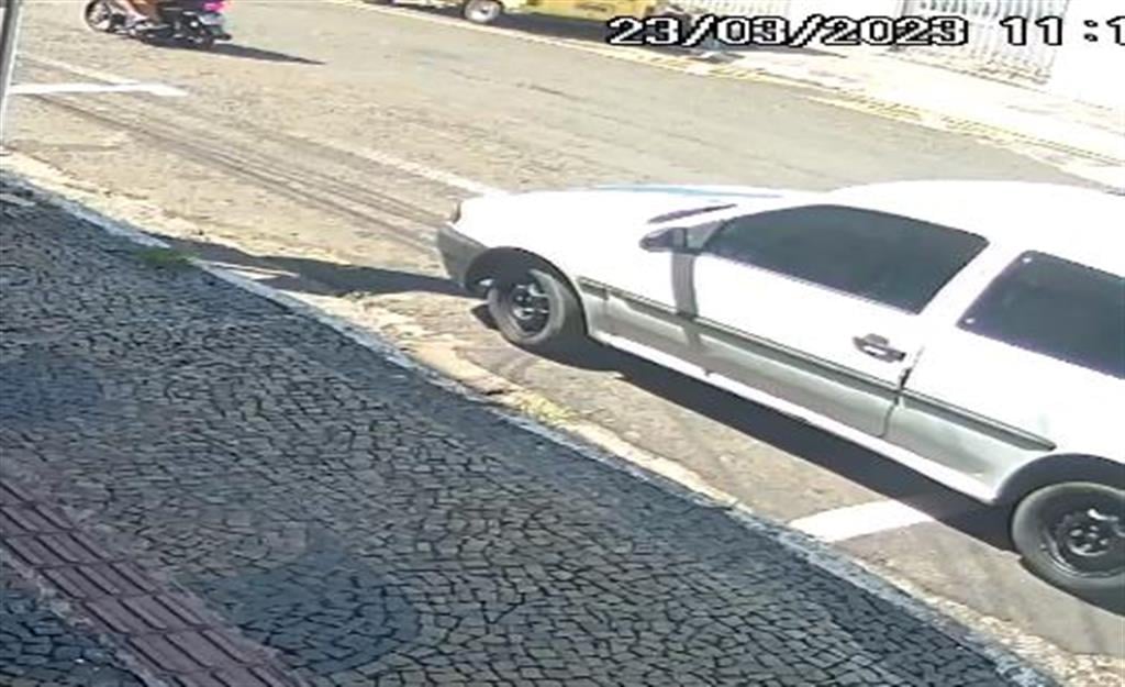 Operação prende em Vera Cruz acusados de furtar carros em Marília e região