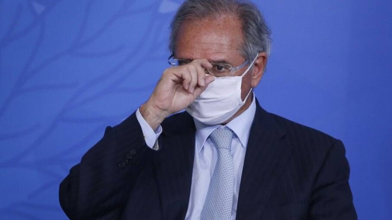 FMI reduz projeção de crescimento global, mas sobe a do Brasil