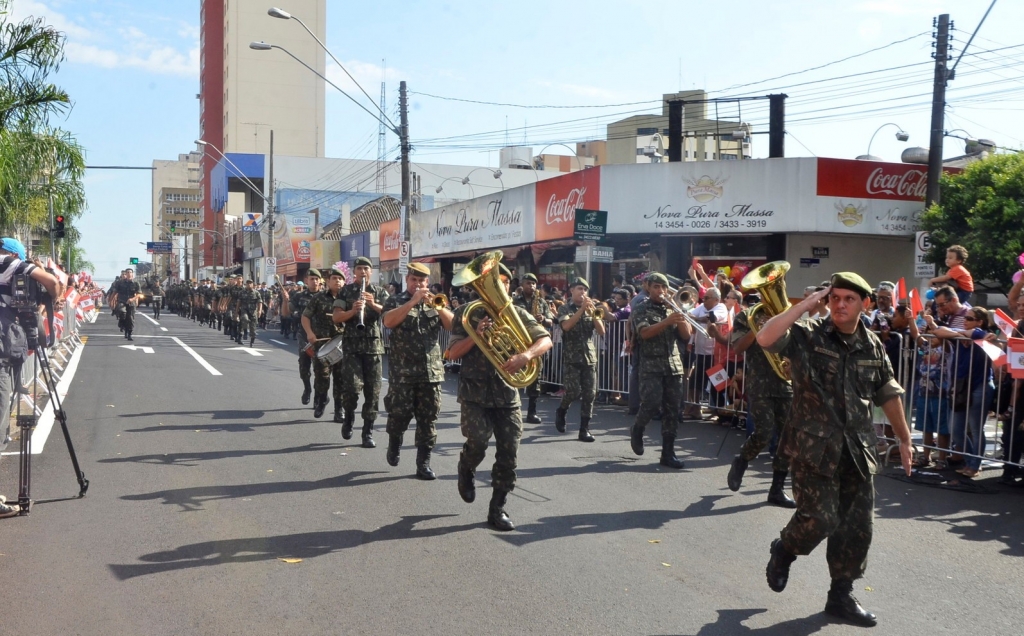 Banda, desfile, música - veja sete eventos de hoje a domingo em Marília