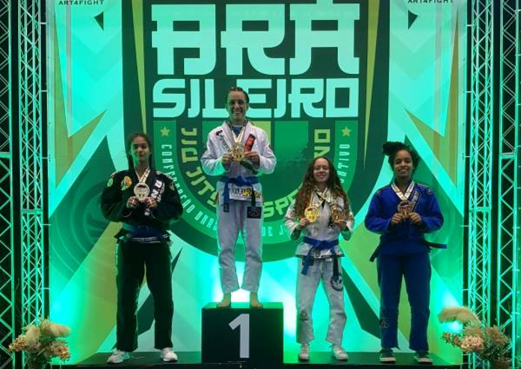 Lari Antunes, de Vera Cruz, vence brasileiro de Jiu-Jitsu e foca no mundial