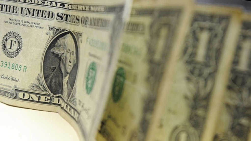 Dólar sobe 4% em maior alta diária desde o início da pandemia; entenda Dólar sobe 4% em maior alta diária desde o início da pandemia; entenda