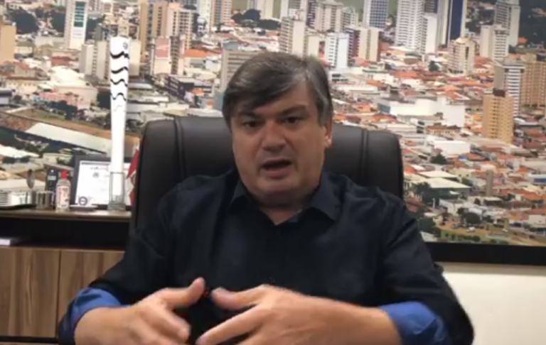Vídeo - “Enquanto não chegar a notificação, continua tudo como está”, diz Daniel