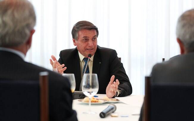 auxílio