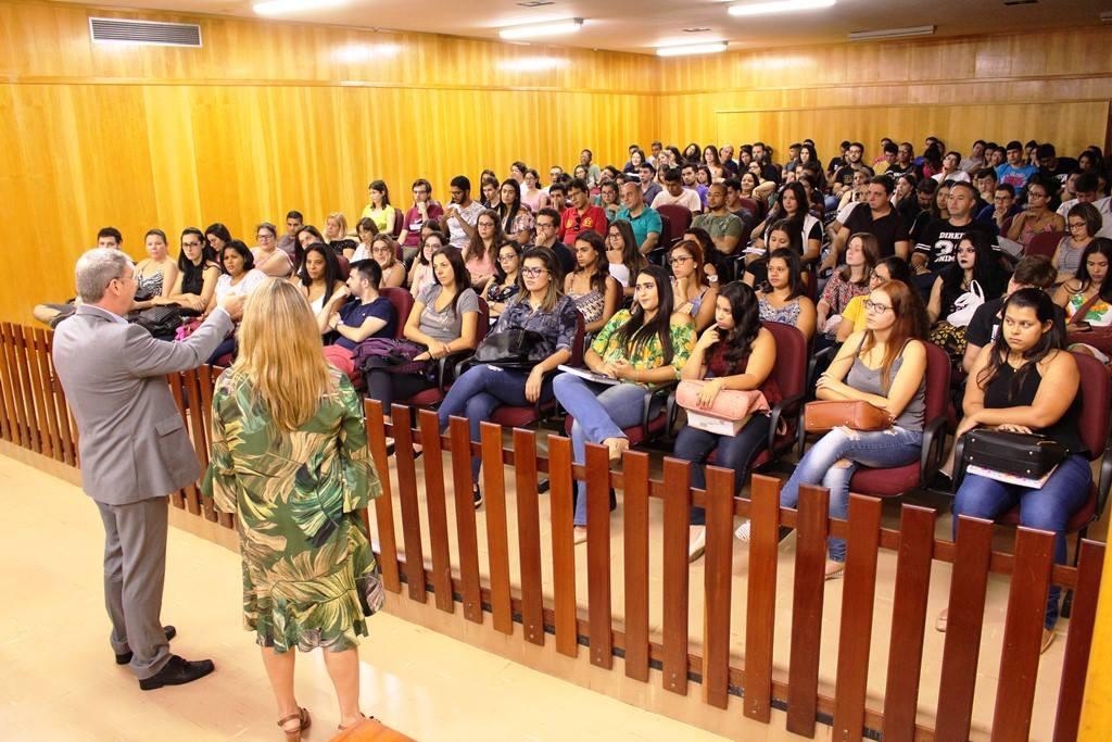 Unimar lança curso gratuito para alunos e egressos candidatos ao Exame da OAB