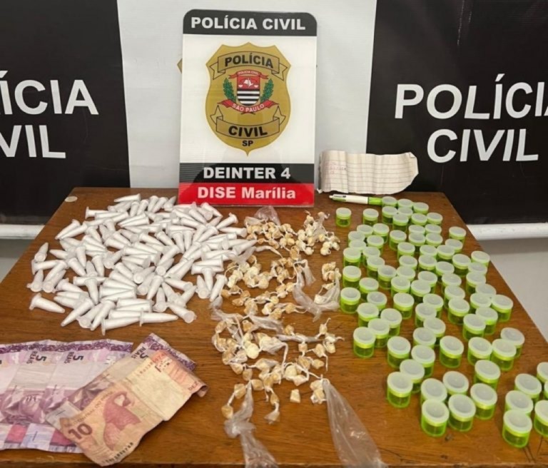 Dise recolhe 330 porções de drogas com adolescente na zona norte