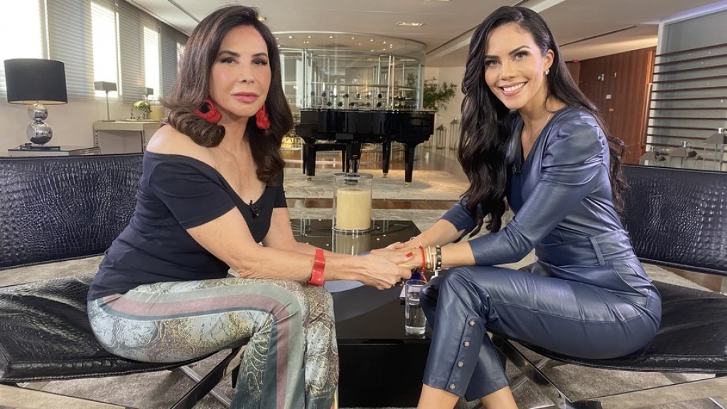 Claudia Alencar revela: "Levei dois tapas na cara quando escolhi atuar"