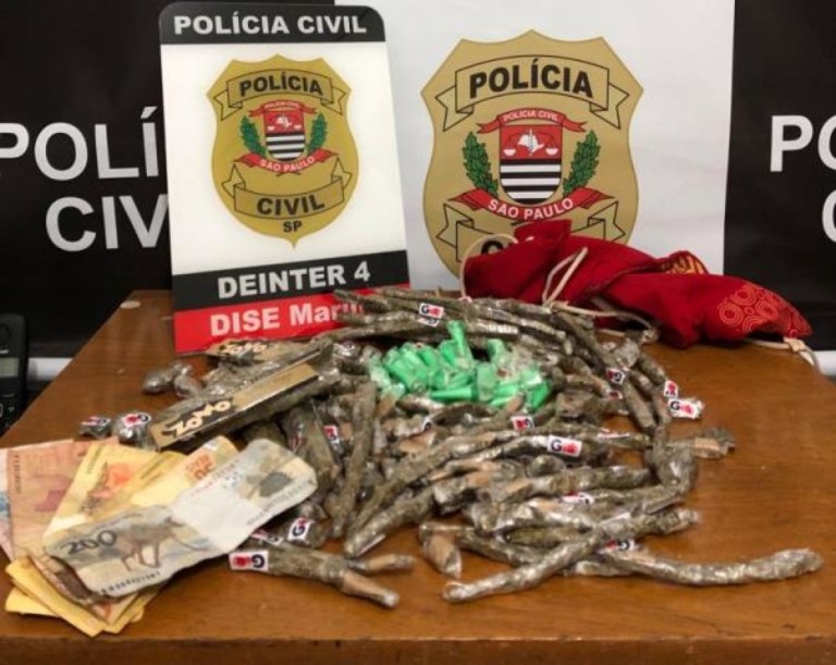 Dise flagra adolescente com 230 porções de maconha e cocaína