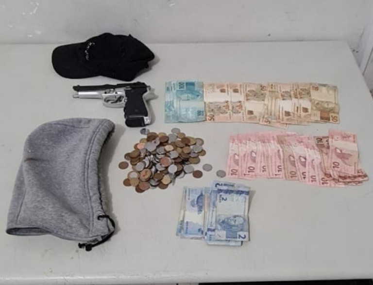PM prende desempregado por roubo em oficina mecânica