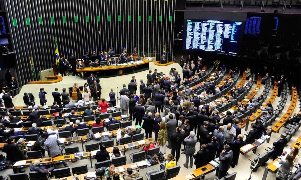 Deputados aprovam projeto de lei que pode complicar o financiamento agrícola