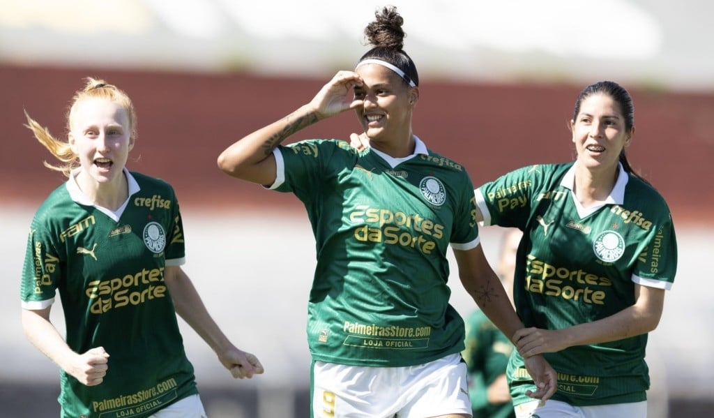 Palmeiras atropela Real Brasília e Amanda Gutierres assume a liderança da artilharia no Campeonato Brasileiro Feminino