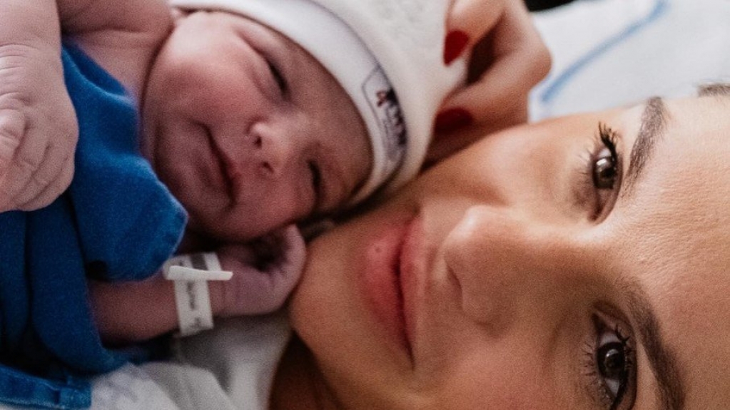 Nasce Ayla, primeira filha de Bárbara Evans; veja fotos