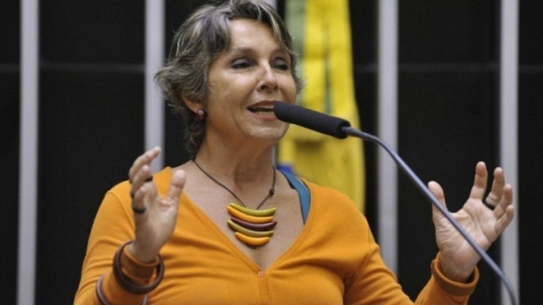PT tenta suspender julgamento do TCU para privatizar Eletrobras