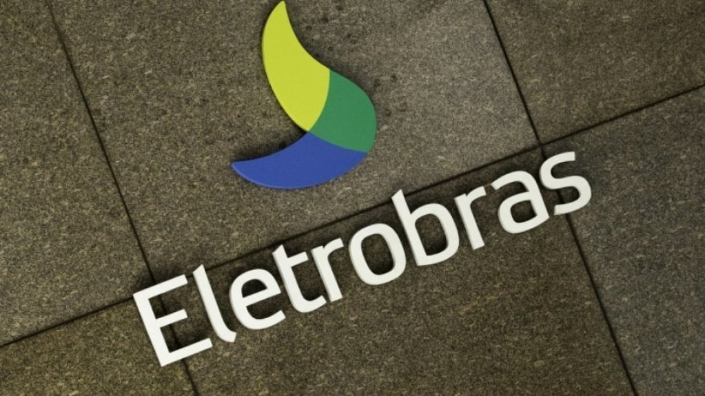 Privatização da Eletrobras pode ser adiada; entenda