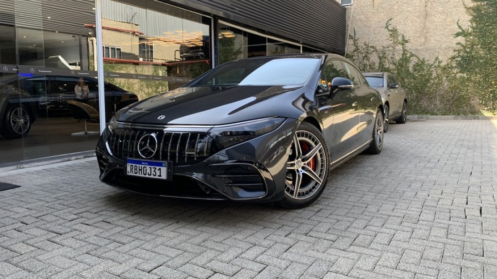 Ouça detalhes do primeiro Mercedes AMG elétrico do Brasil no podcast