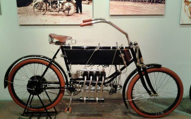 FN 1904, no Museu Petersen, de Los Angeles. Foto: Gabriel Marazzi