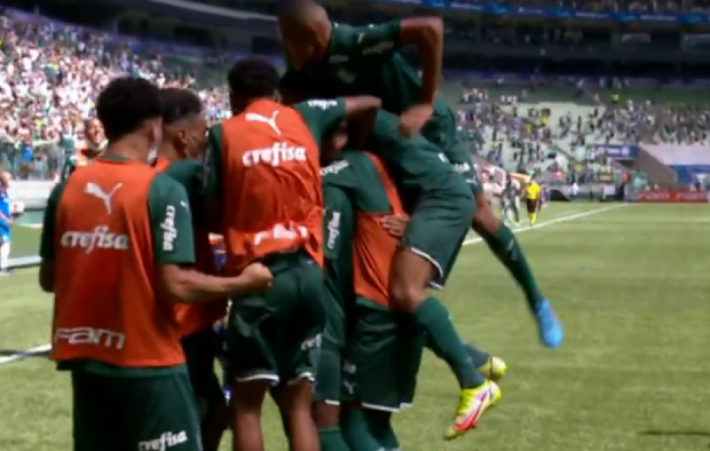 Palmeiras é campeão da Copa SP com goleada; título do MAC faz 43 anos