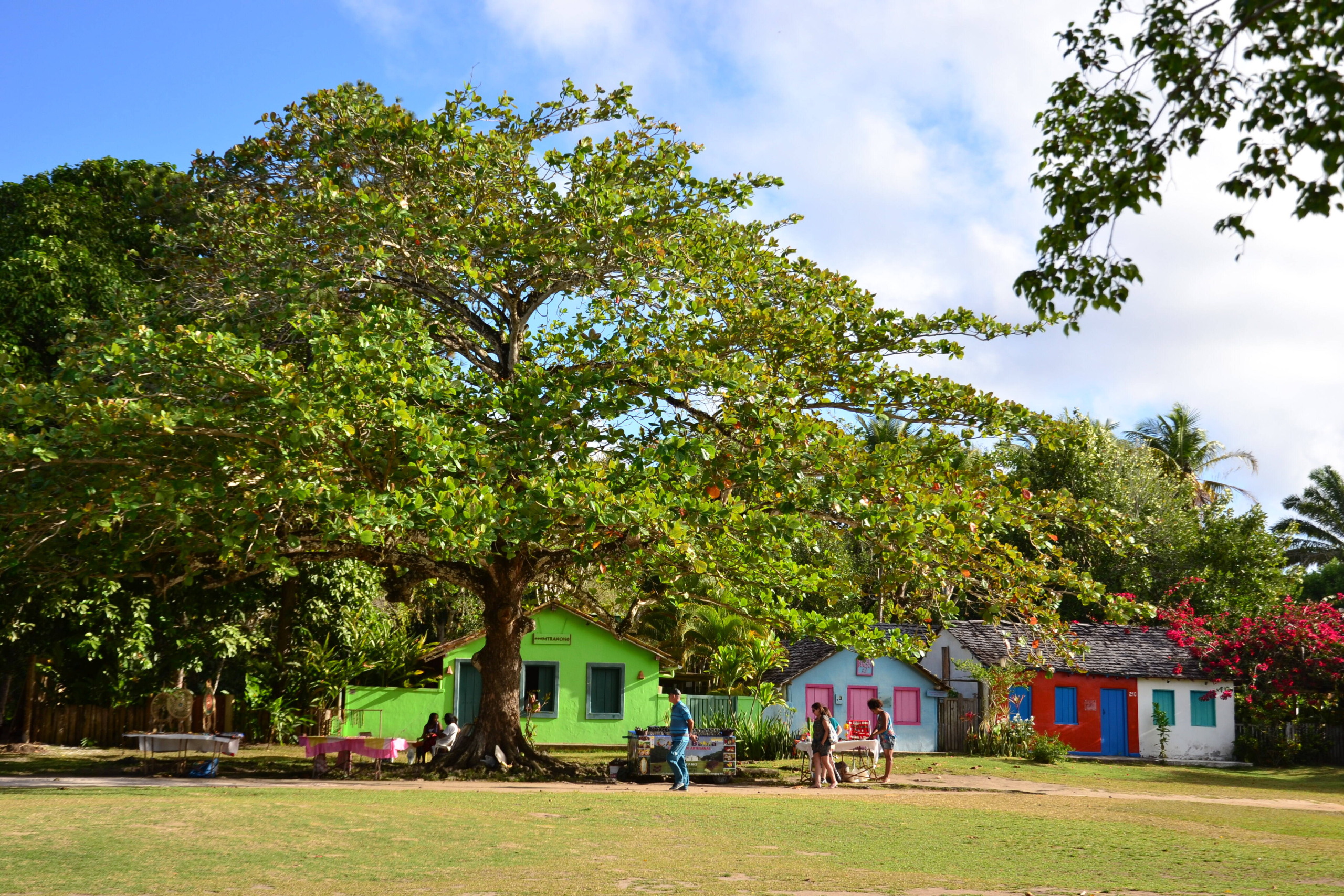 Tão famoso quanto as praias de Trancoso, o Quadrado é centro cultural e gastronômico da região. Foto: Divulgação/Secretaria de Cultura e Turismo de Porto Seguro