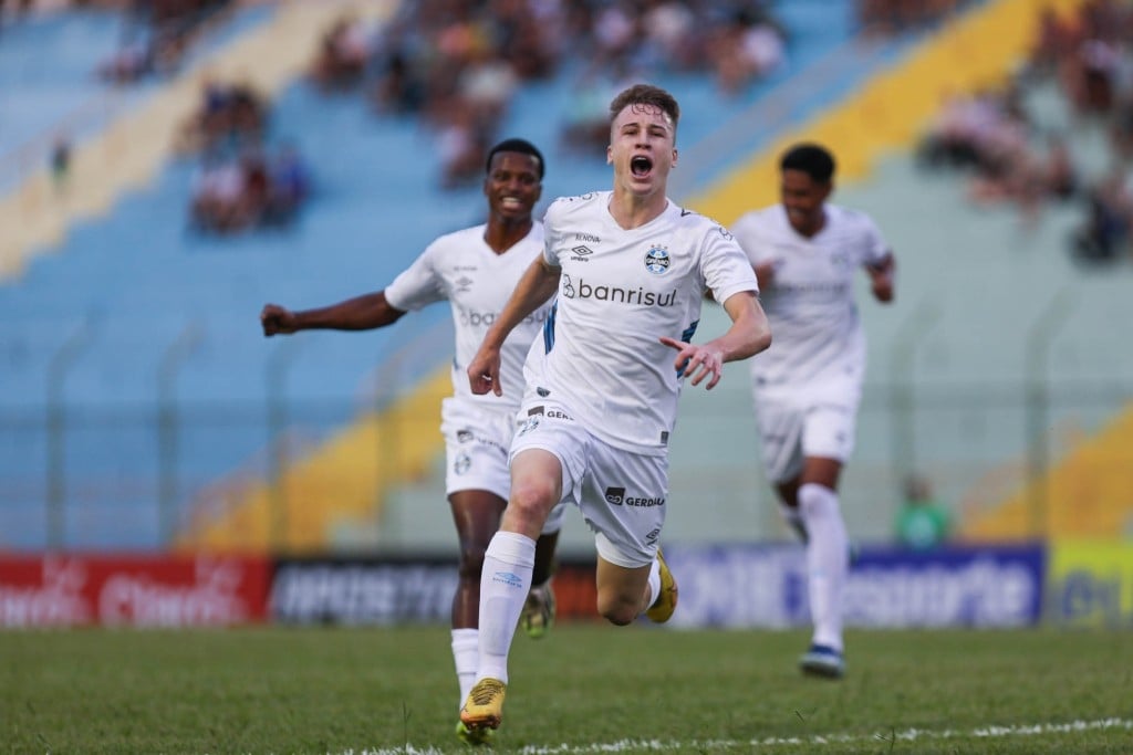 Grêmio passa pelo Coimbra-MG e chega nas oitavas de final da Copa São Paulo