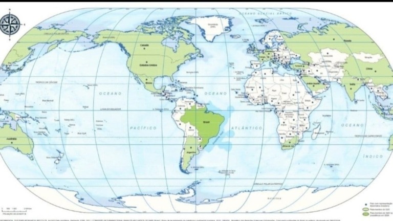 Reprodução: IBGE Mapa-múndi com Brasil no centro do mundo