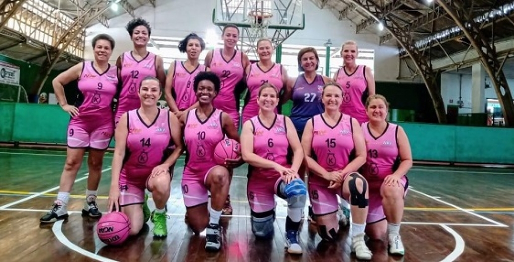 Atleta de Marília disputa copa de basquete master por Mato Grosso