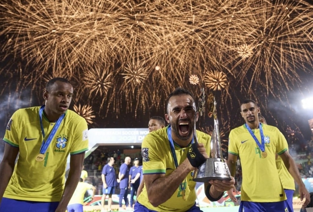 Brasil vence e é hexacampeão na Copa do Mundo de Beach Soccer