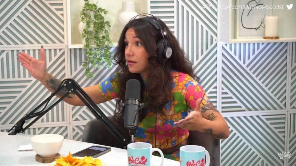 Priscilla Alcântara rebate religiosos: 'Desviei da hipocrisia' Priscilla Alcântara rebate religiosos: 'Desviei da hipocrisia'