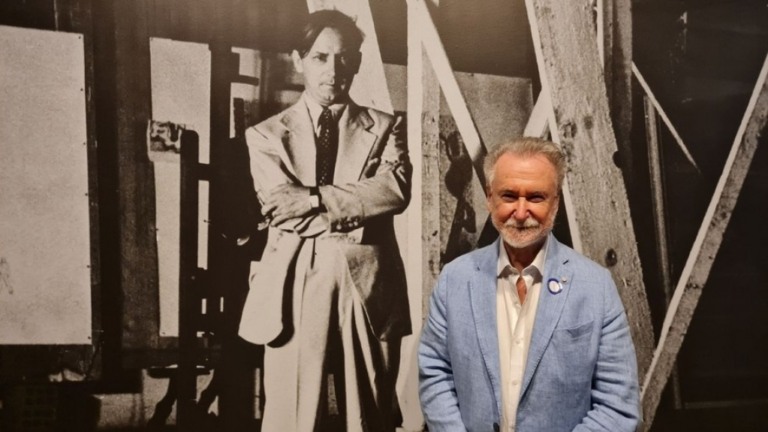 Filho de Portinari celebra exposição e legado do pai: "A arte salva"