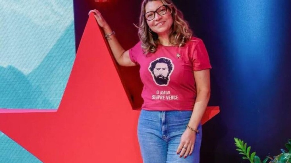 Acusada de usar droga, Janja processa comentarista da Jovem Pan Acusada de usar droga, Janja processa comentarista da Jovem Pan