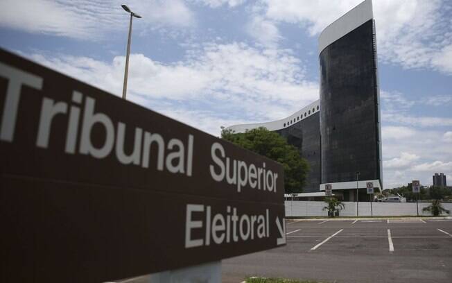 fachada do tribunal superior eleitoral