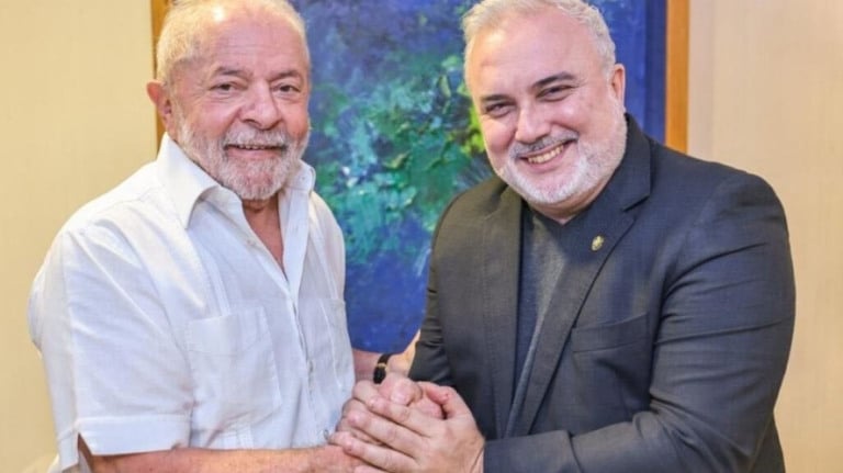 Lula anuncia senador Jean Paul Prates como presidente da Petrobras