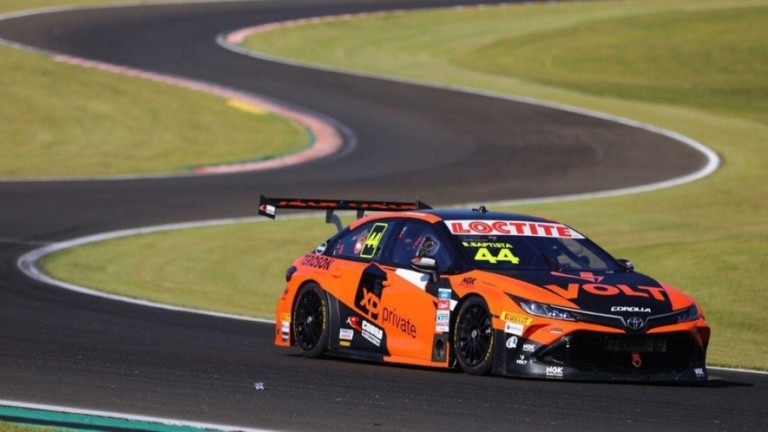 Bruno Baptista e Velocitta comemoram juntos 10 anos de corridas