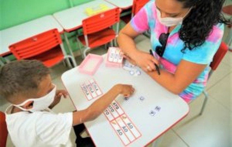 Escolas estaduais iniciam recuperação; veja calendário do ano letivo