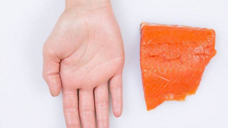 Comer peixe de água fria ajuda a prevenir Alzheimer, comprova estudo
