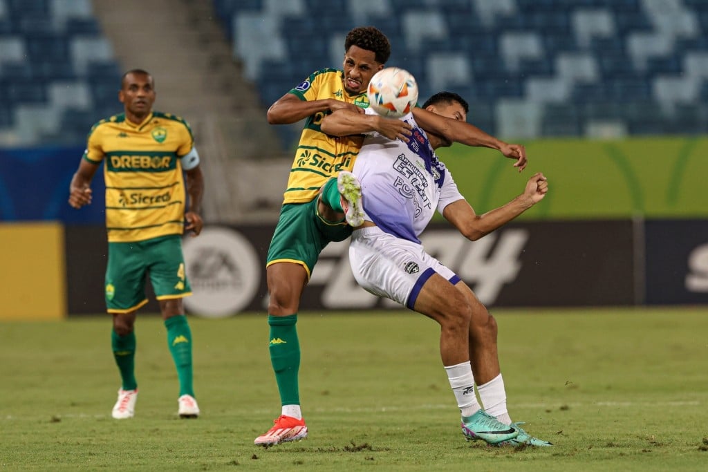 Cuiabá vence Metropolitanos por 3 a 0 e assume liderança do Grupo G na Copa Sul-Americana