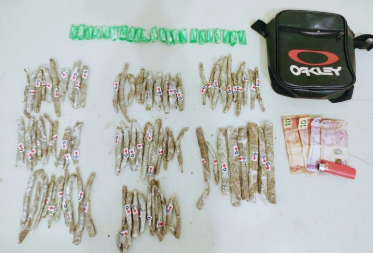 Adolescente de 14 anos é detida com porções de drogas no CDHU